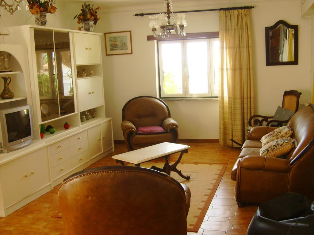 Vivenda Barroso Apartment Nazaré Exterior photo